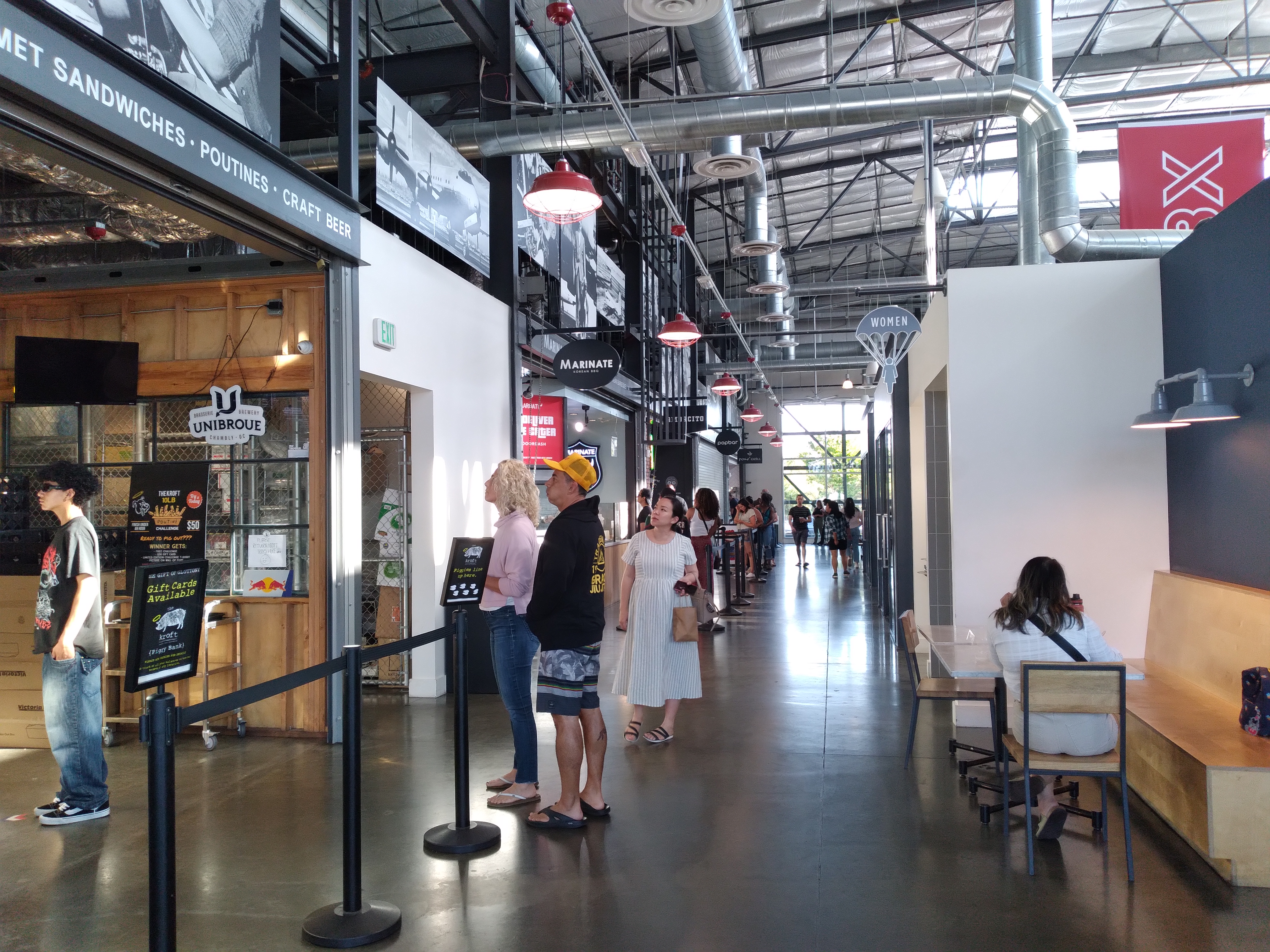 food-court